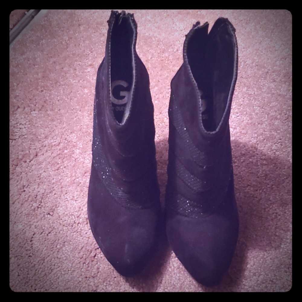 Guess ankle boot heels
